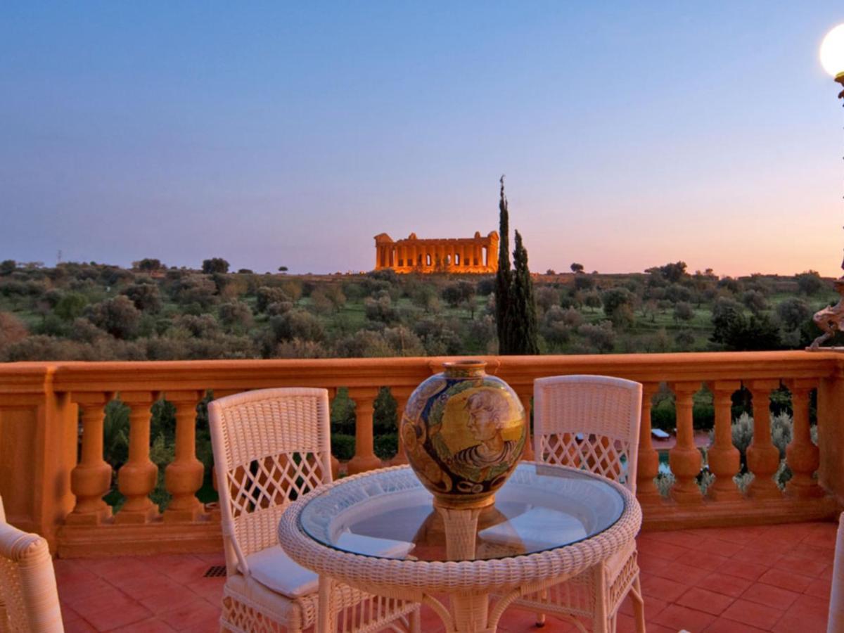 Villa Athena Resort أغريجنتو المظهر الخارجي الصورة View of the Acropolis from the hotel