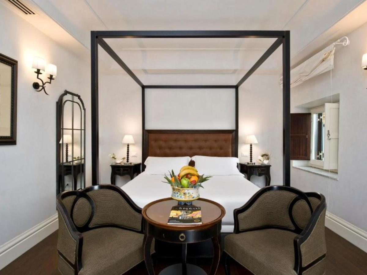 Villa Athena Resort أغريجنتو المظهر الخارجي الصورة A room at the hotel