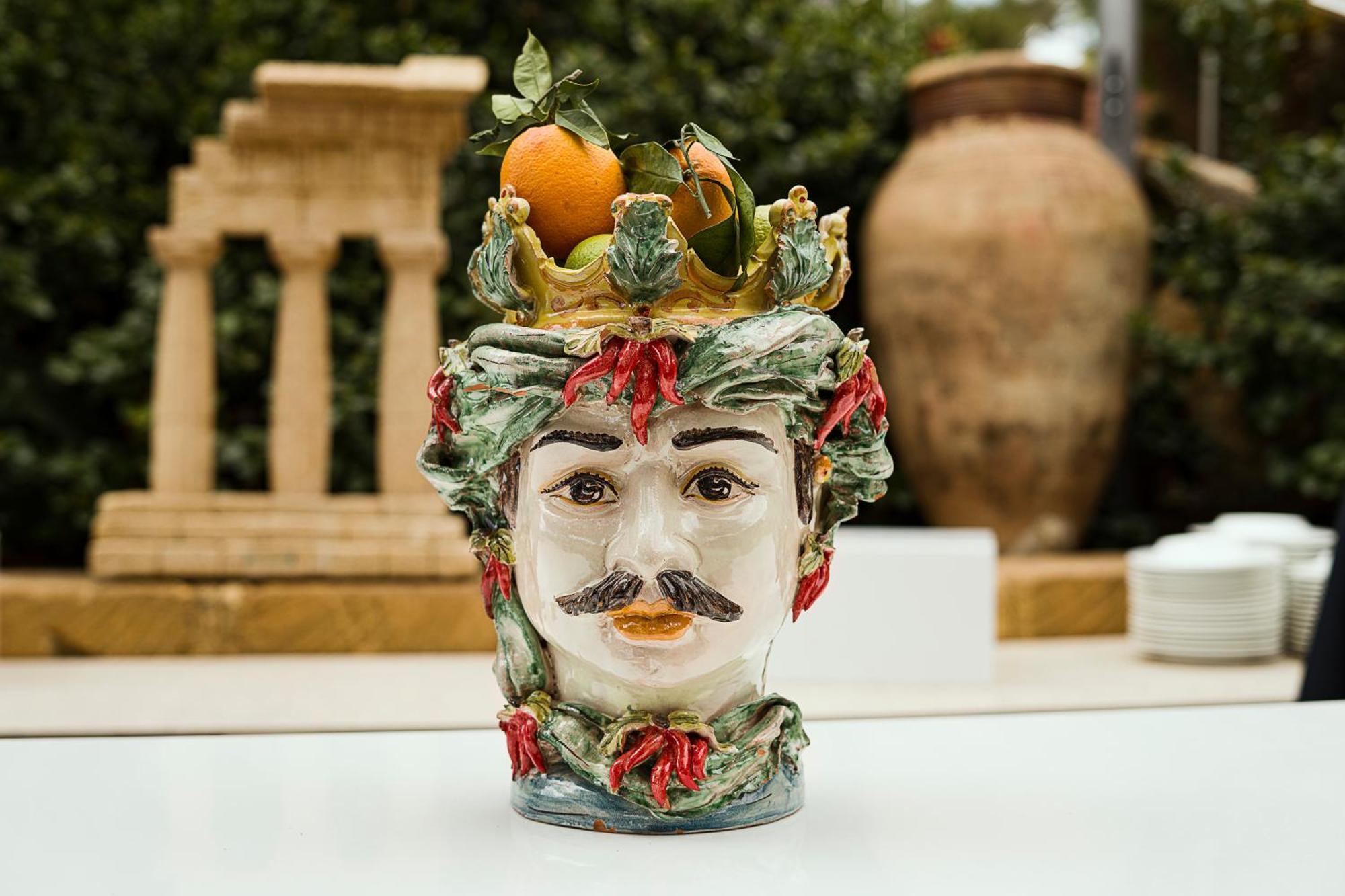 Villa Athena Resort أغريجنتو المظهر الخارجي الصورة Caltagirone's head of Christ